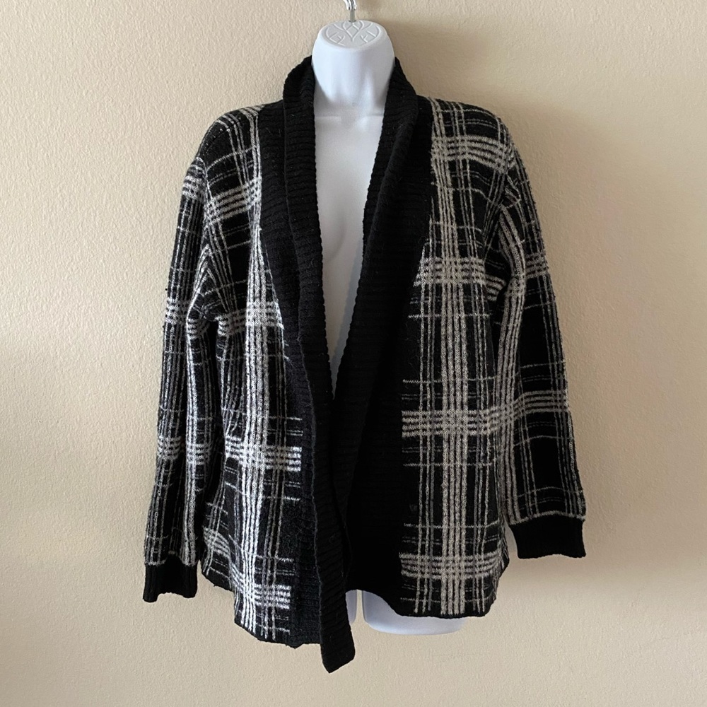 Knit Plaid Cardigan